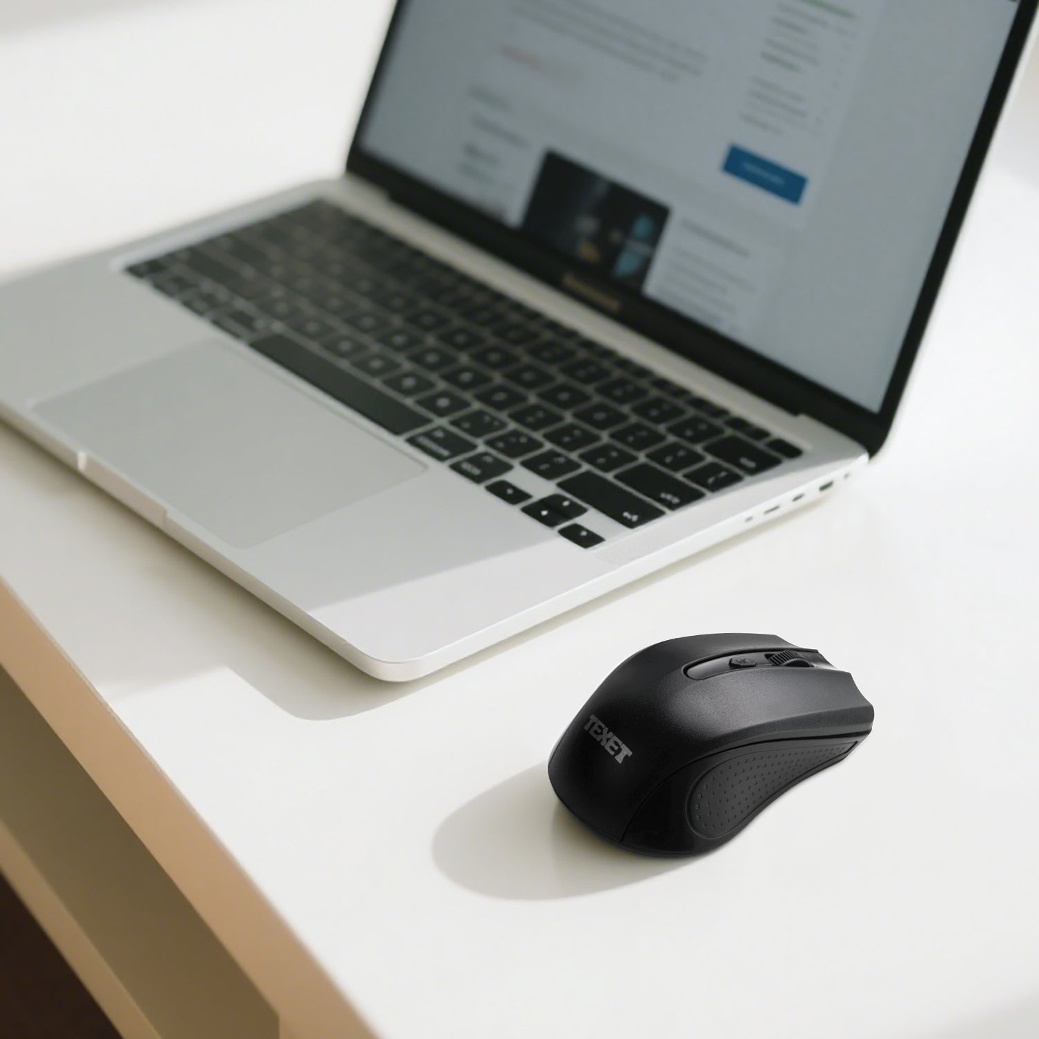 Wireless Optical Mouse, 4 Buttons